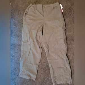Women's Classic Gray Cargo Pants